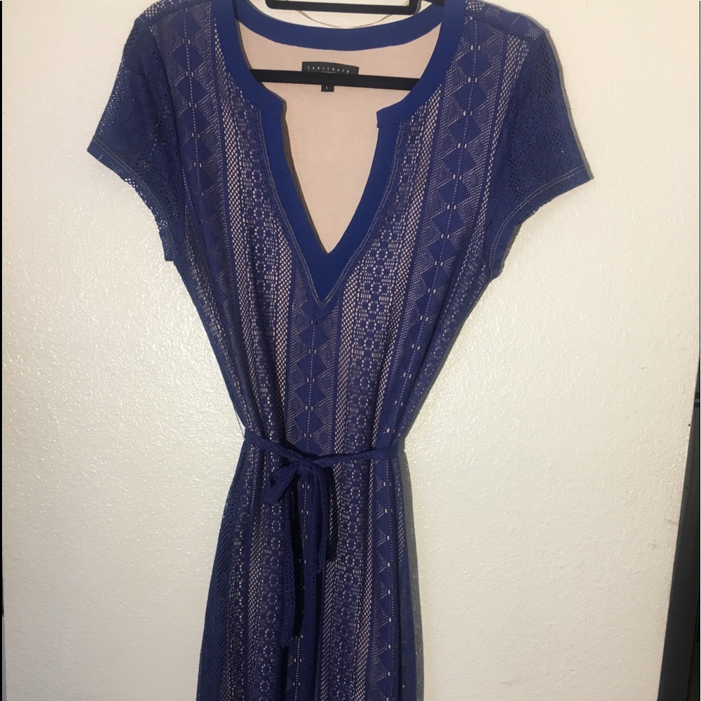 Women’s dress